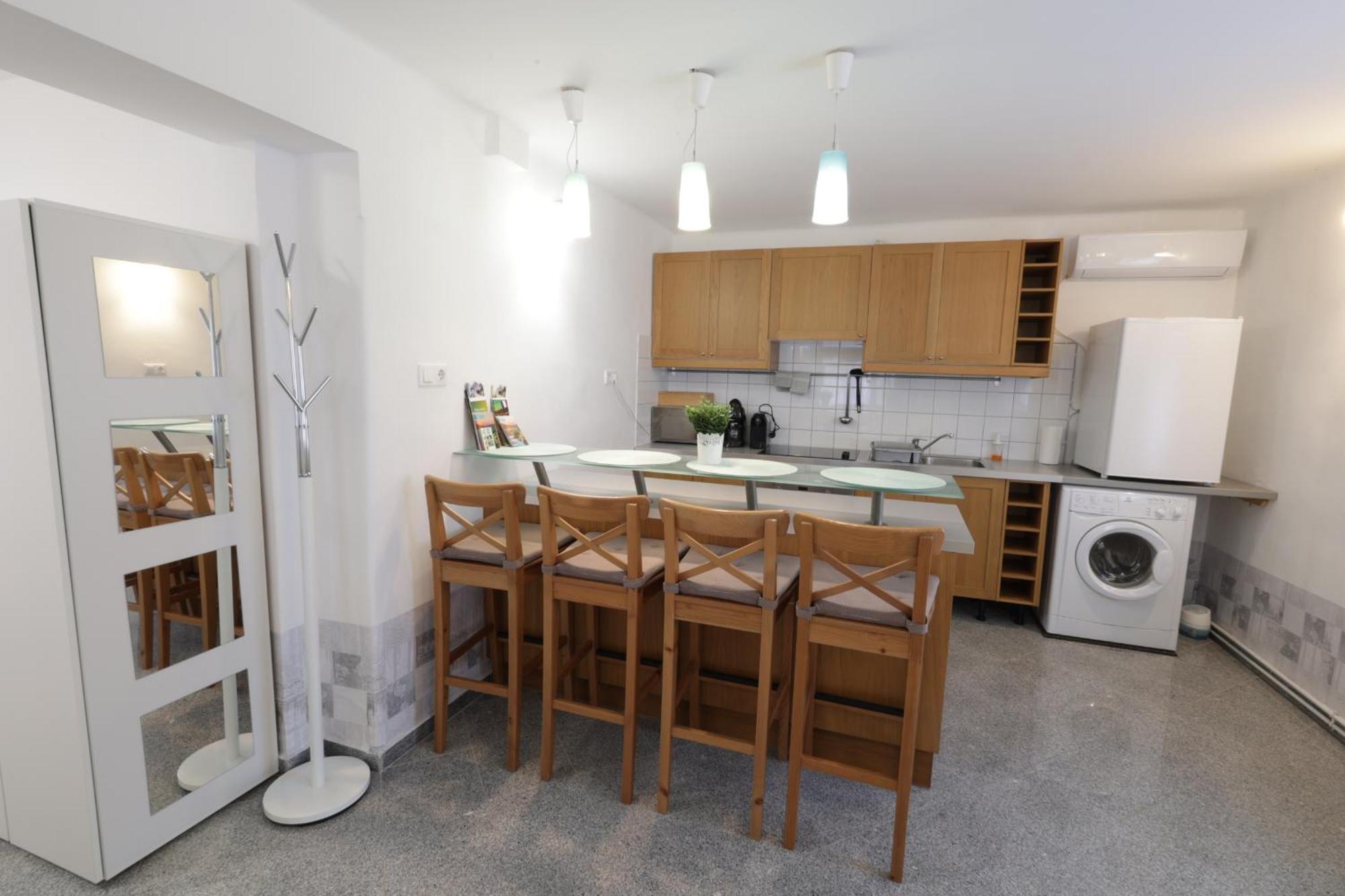 Stardust Apartman Pécs Exterior foto